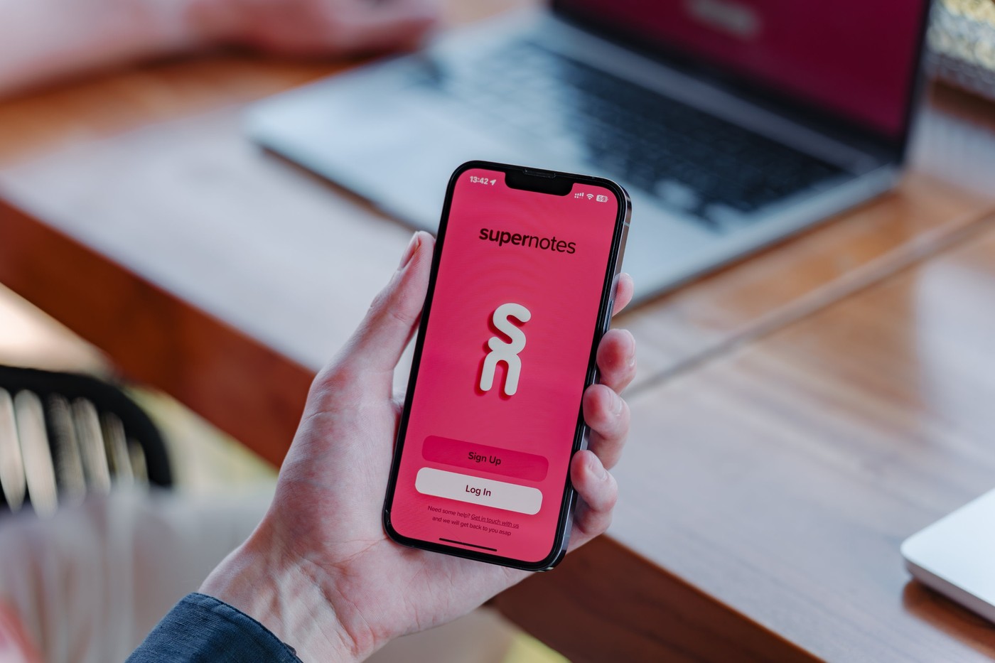 Build a powerful graph of knowledge across all your devices